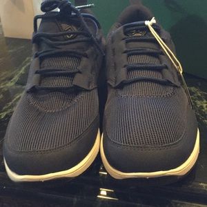 Lacoste Caycen casual shoes